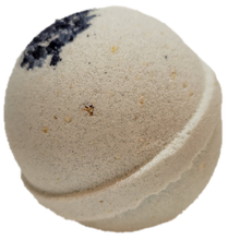 Load image into Gallery viewer, Bath Bomb Eucalyptus Mint